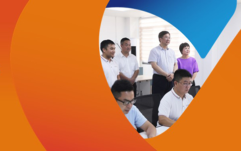 婁底市委書記鄒文輝一行蒞臨凌瑋科技產研基地考察調研